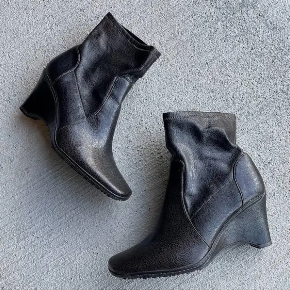 Rockport All Weather Black Wedge Ankle Boots | 7.5